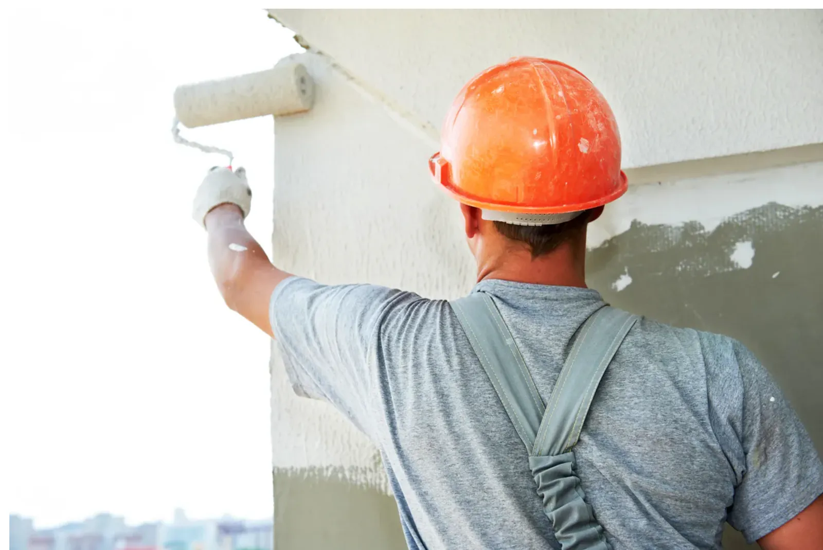 DIY vs Professional Exterior Painting: What’s Best for Your Home?