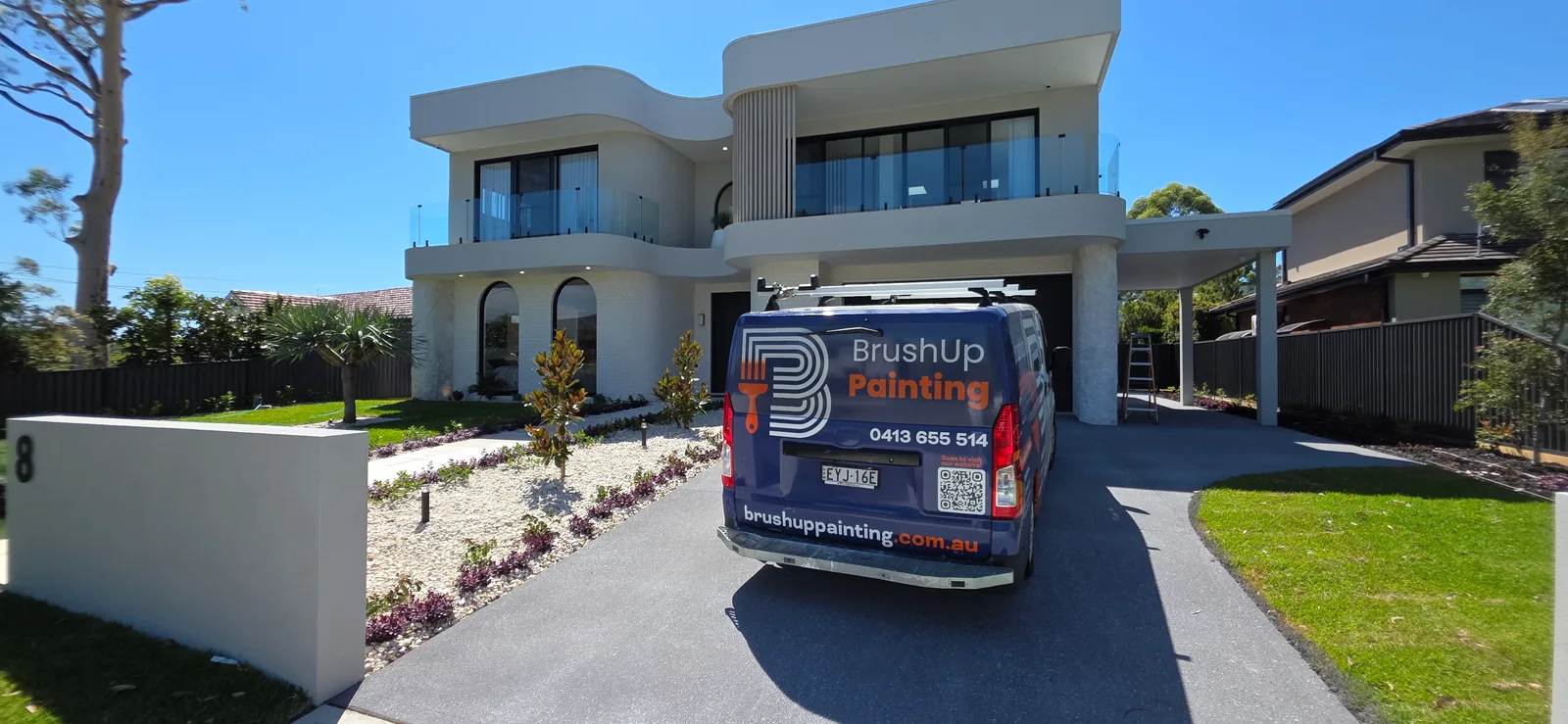 Exterior repaint, curved rendered facade in white, Sydney